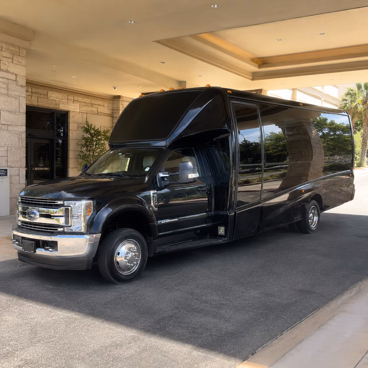 chapel hill bus rentals