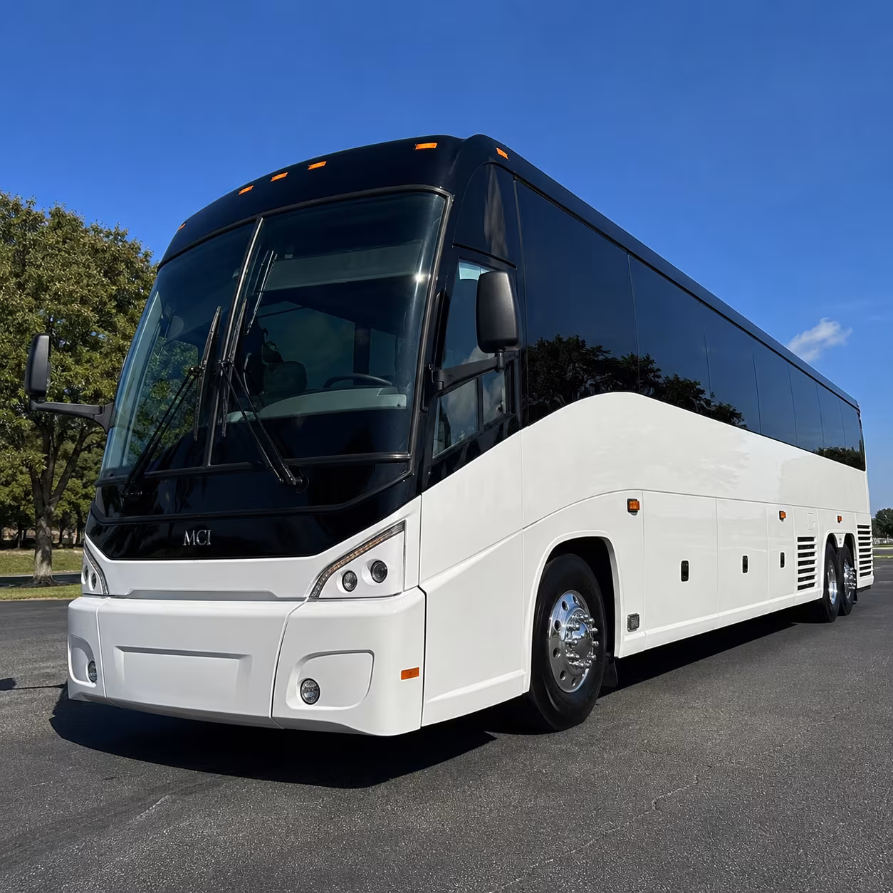 you ll love having a charter bus for nc state wolfpack and unc tar heels game days