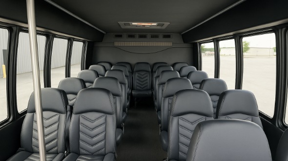 high point 28 passenger minibus